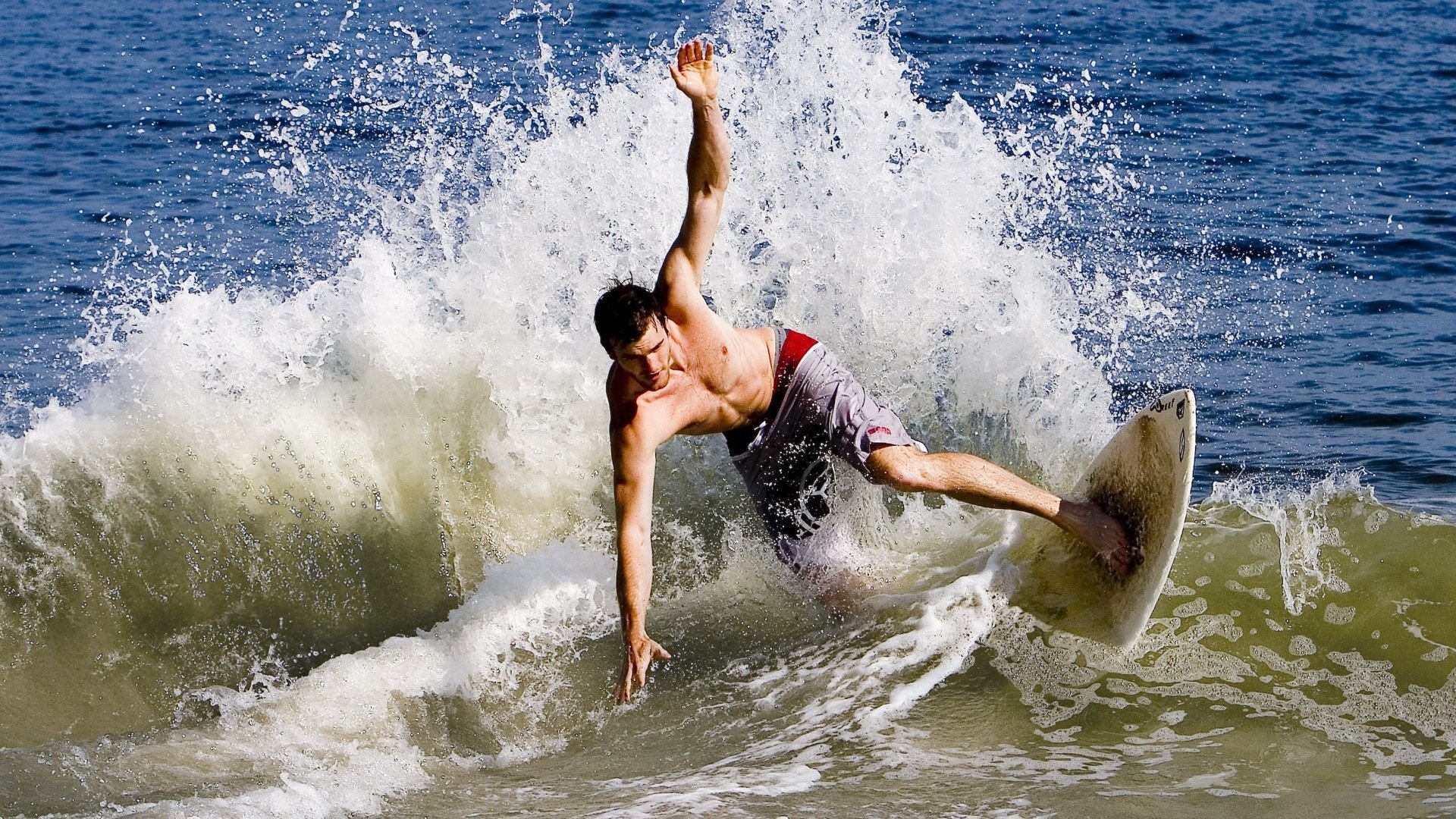 世界杯精彩集锦：精彩瞬间一网打尽！，世界杯精彩比赛