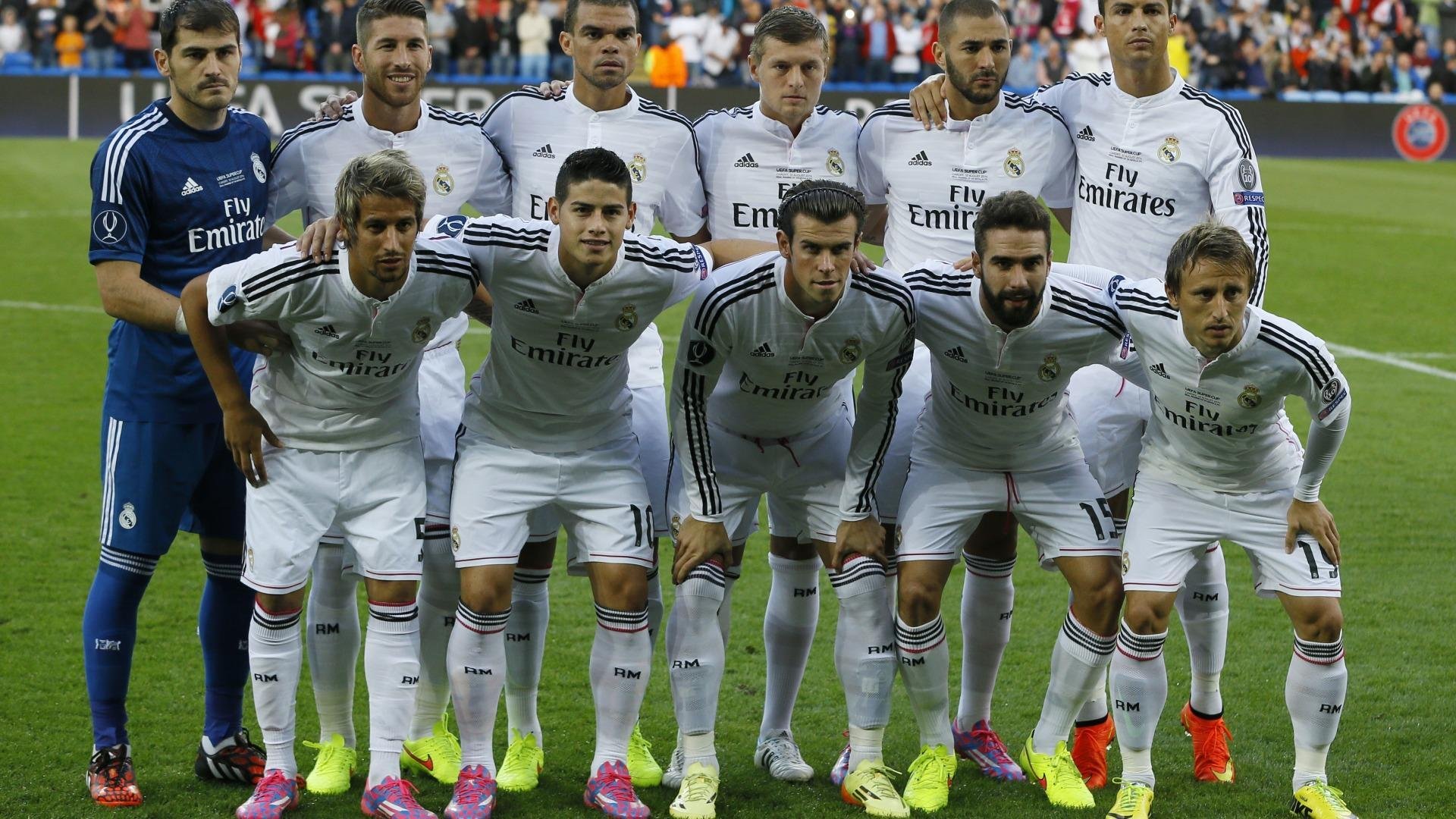 水球关键场次突尼斯团结应对